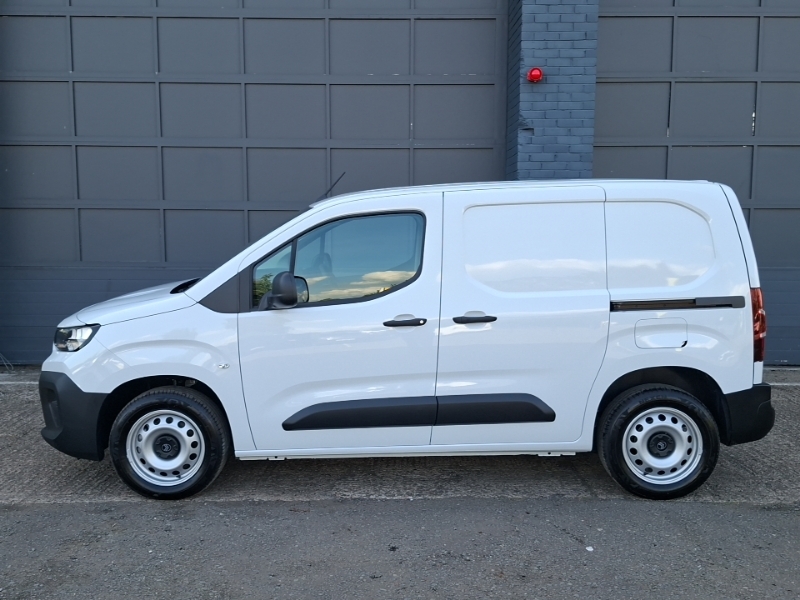Citroen Berlingo 1.5 D 100Ps Van Enterprise Plus SY26JHZ White #4