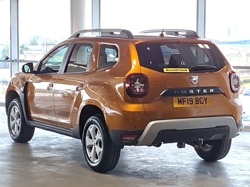 Dacia Duster 1.6 Sce Comfort MF19BCY Orange #2