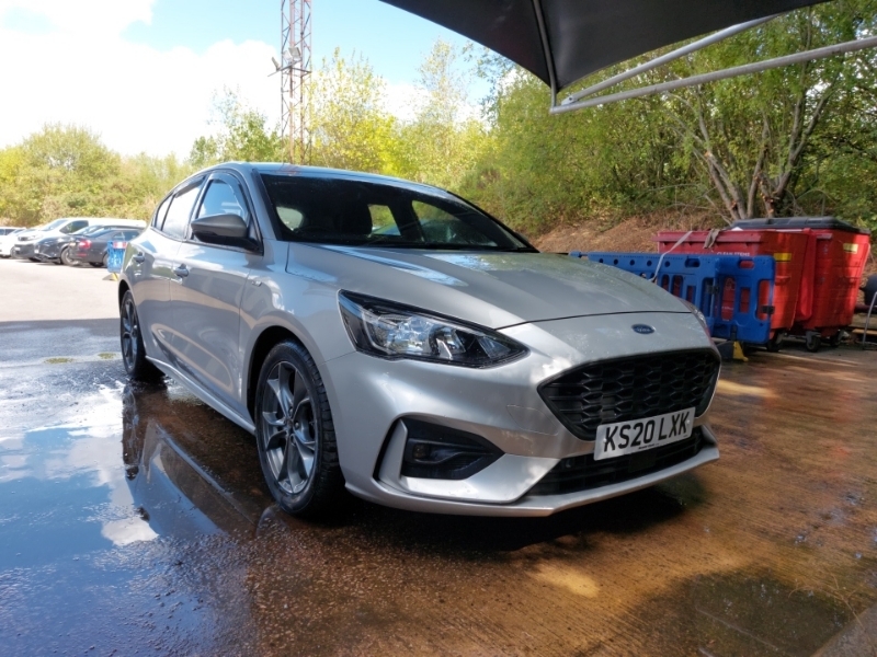 Ford Focus 1.0 Ecoboost 125 St-line Silver