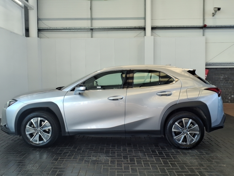 Lexus UX 300E 150Kw 72.8 Kwh E-cvt FG24WMD Silver #4
