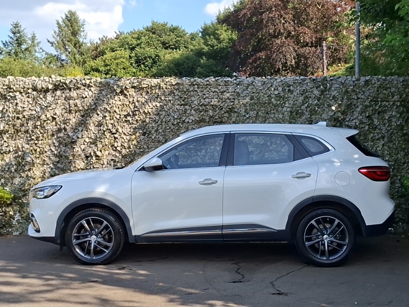 MG HS 1.5 T-gdi Exclusive DF22FUE White #4