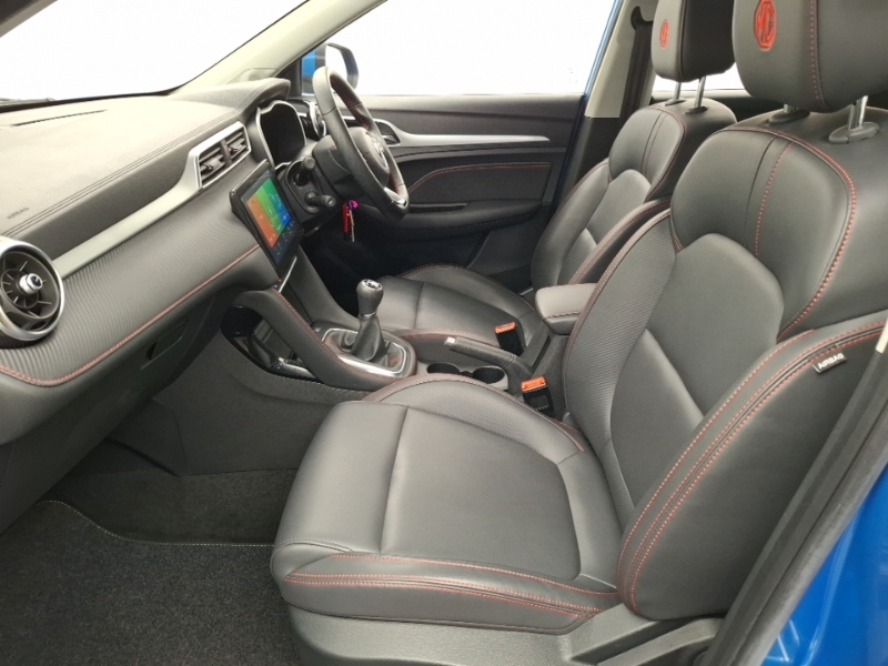 MG ZS 1.5 Vti-tech Exclusive Blue #4