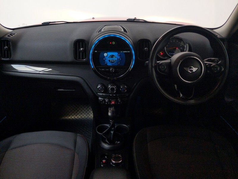 Mini Countryman 1.5 Cooper PX67MZG Red #3