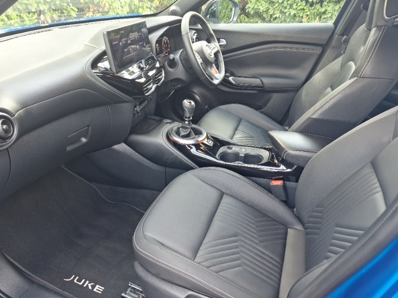 Nissan Juke 1.0 Dig-t Tekna SM25ZJK Blue #5