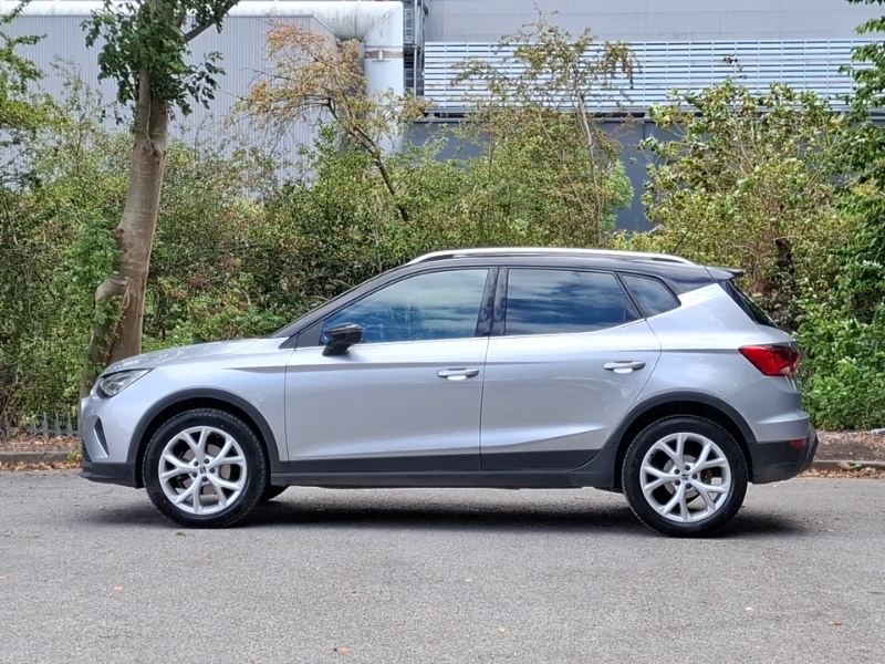 Seat Arona 1.0 Tsi 110 Fr DF23XOT Silver #4