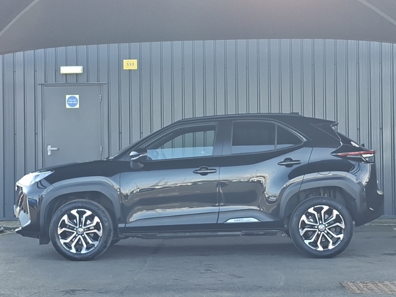Toyota Yaris Cross 1.5 Hybrid Design Cvt Tech Pack NL23VUK Black #4