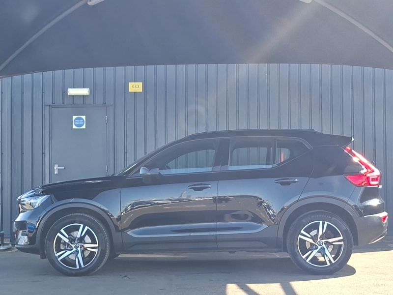 Volvo XC40 2.0 B3p Plus Dark SM23XML Black #4