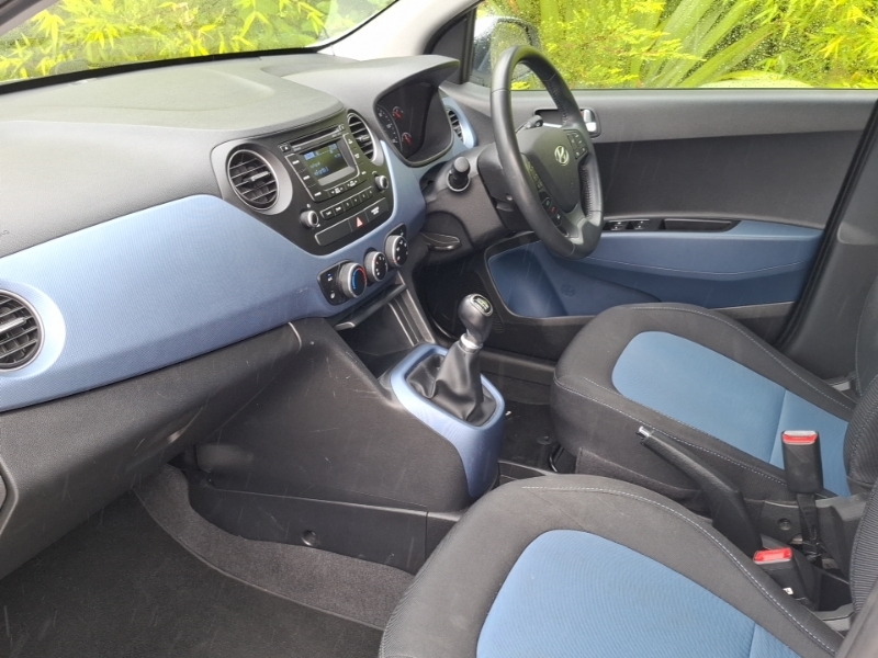 Hyundai I10 1.2 Premium RJ66VOH White #5