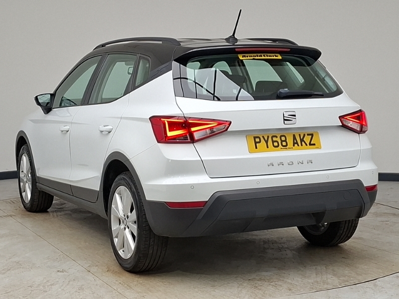 Seat Arona 1.0 Tsi Se Technology Ez PY68AKZ White #2