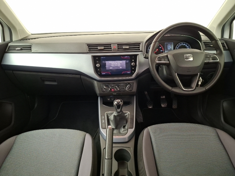 Seat Arona 1.0 Tsi Se Technology Ez PY68AKZ White #3