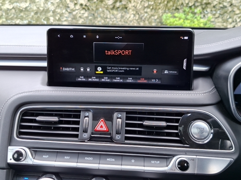 Genesis G70 2.2D Sport Line Red #11
