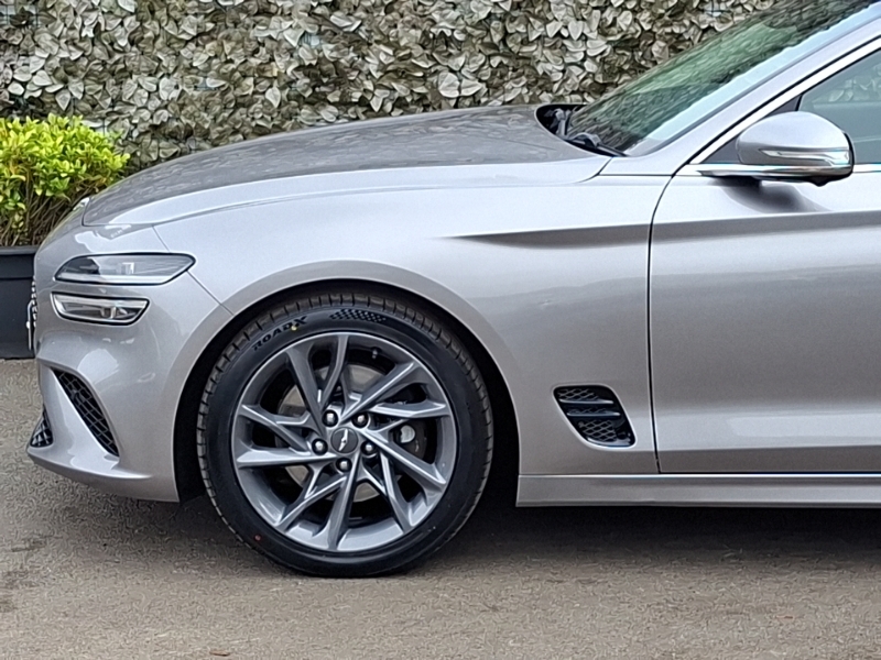 Genesis G70 2.2D Sport Line Red #19