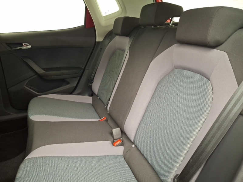 Seat Arona 1.0 Tsi Se Technology Ez FH70UFG Red #6