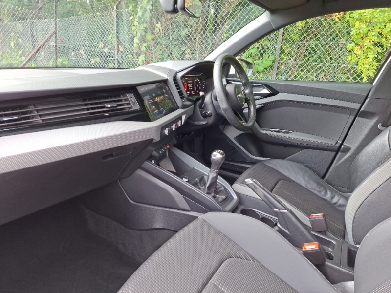 Audi A1 35 Tfsi S Line SK19TRJ White #5