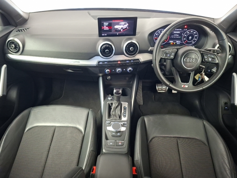 Audi Q2 35 Tfsi S Line S Tronic LD23BFS Blue #3
