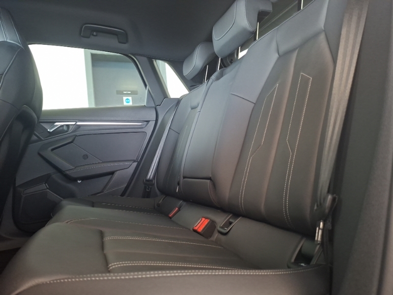 Audi A3 30 Tfsi S Line SJ73KPV Blue #6