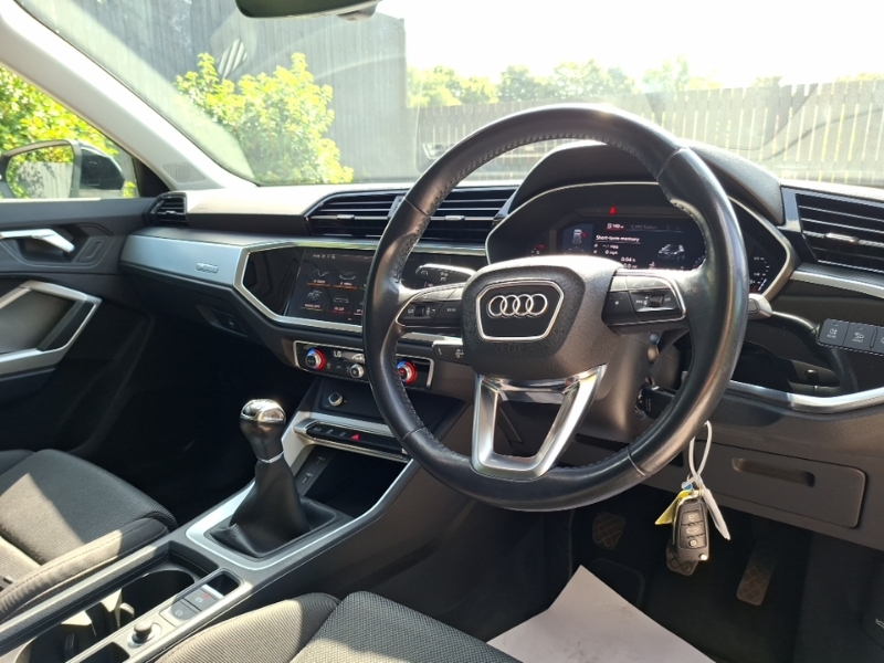 Audi Q3 35 Tfsi Sport NJ69DJF Black #6