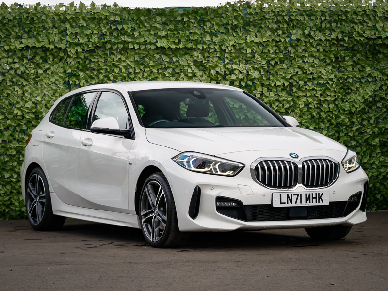 BMW 1 Series 118I 136 M Sport Step White