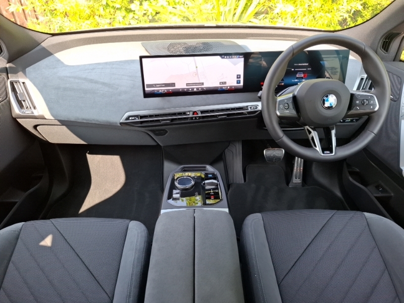 BMW iX 300Kw Xdrive45 M Sport 101Kwh Silver #3