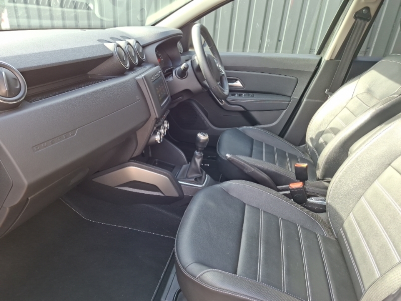 Dacia Duster 1.3 Tce 150 Prestige SV19VRZ Black #5