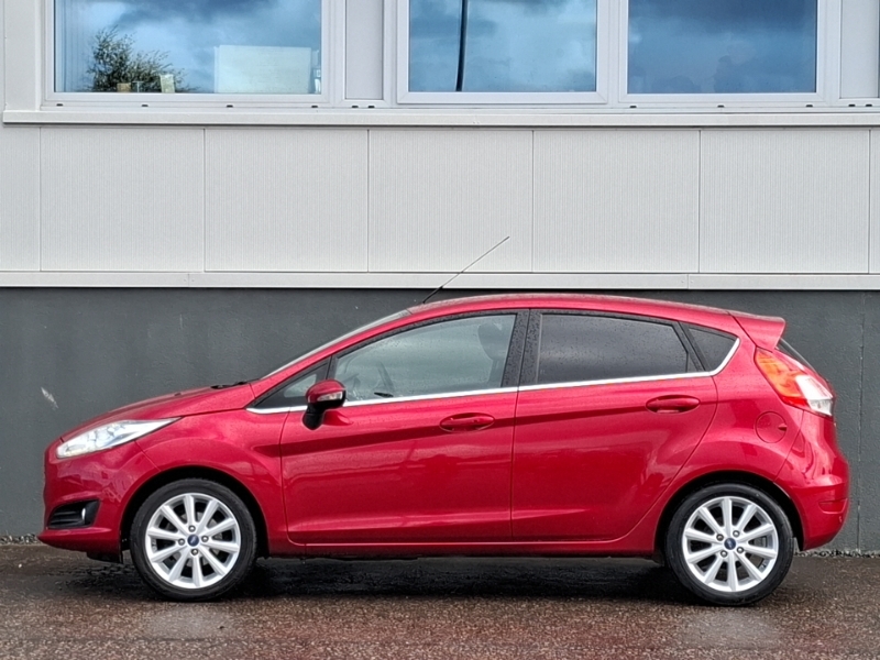 Ford Fiesta 1.0 Ecoboost Titanium EN16WYS Red #4