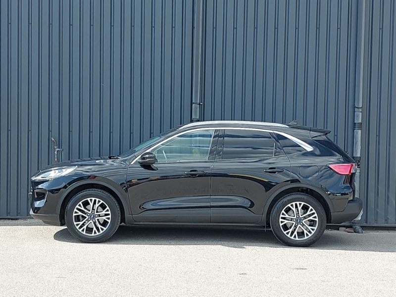 Ford Kuga 1.5 Ecoboost 150 Titanium Edition DC23LWP Black #4