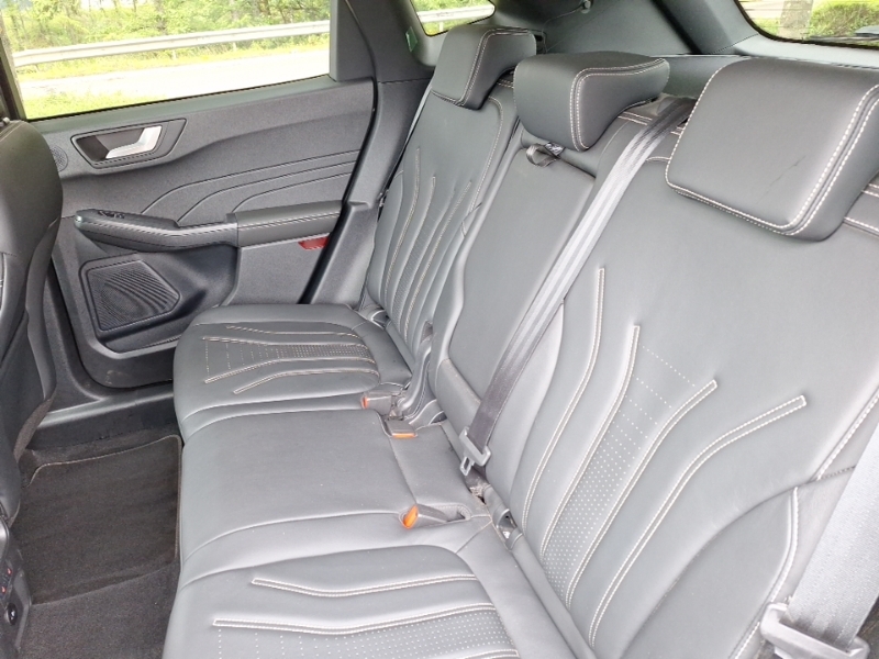 Ford Kuga 1.5 Ecoboost 150 Vignale YY23MWF Grey #6