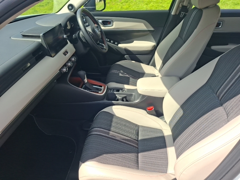 Honda Hr-V 1.5 Ehev Advance Style Cvt SF74WAE White #5