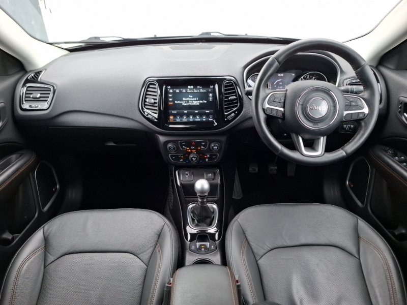 Jeep Compass 1.4 Multiair 140 Limited 2Wd GX70GAA Black #3