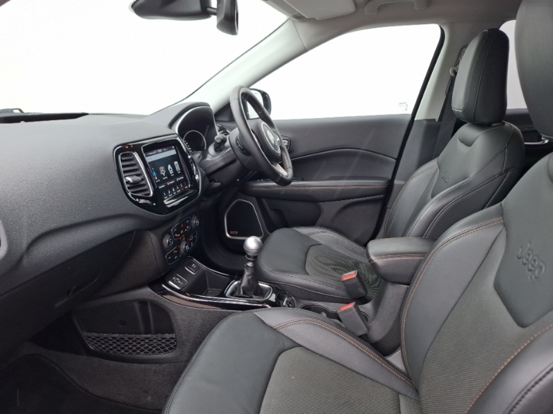 Jeep Compass 1.4 Multiair 140 Limited 2Wd GX70GAA Black #5