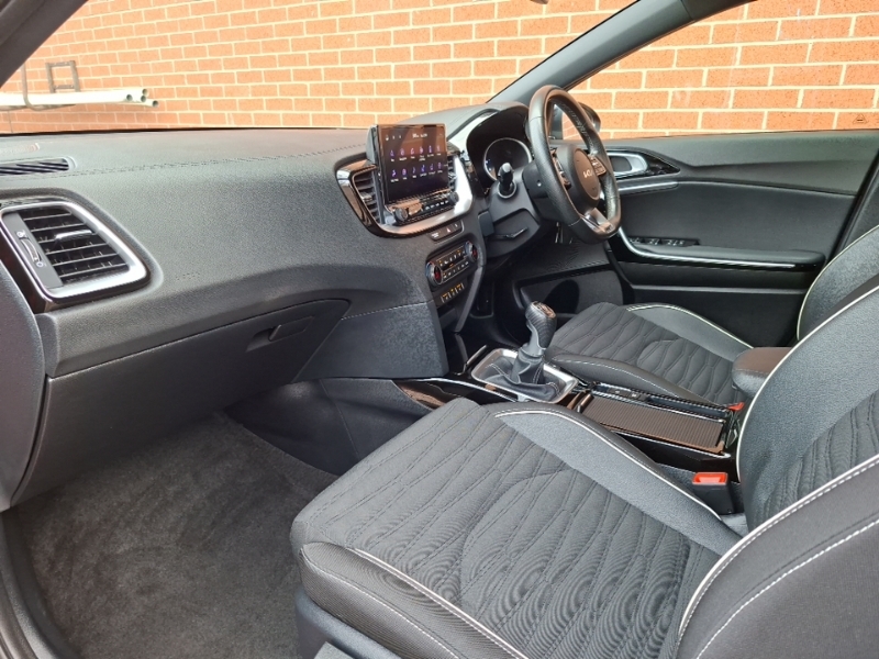 Kia Ceed 1.5T Gdi Isg Gt-line EF73AAU Red #5