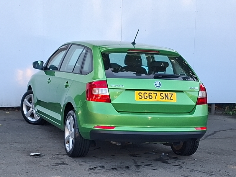 Skoda Rapid Spaceback 1.4 Tdi Cr 90 Se Tech Green #2