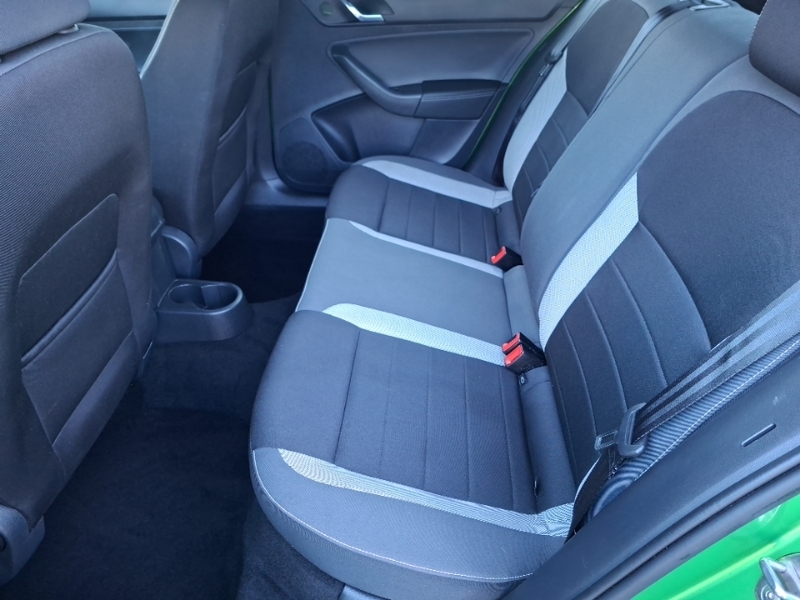 Skoda Rapid Spaceback 1.4 Tdi Cr 90 Se Tech Green #6