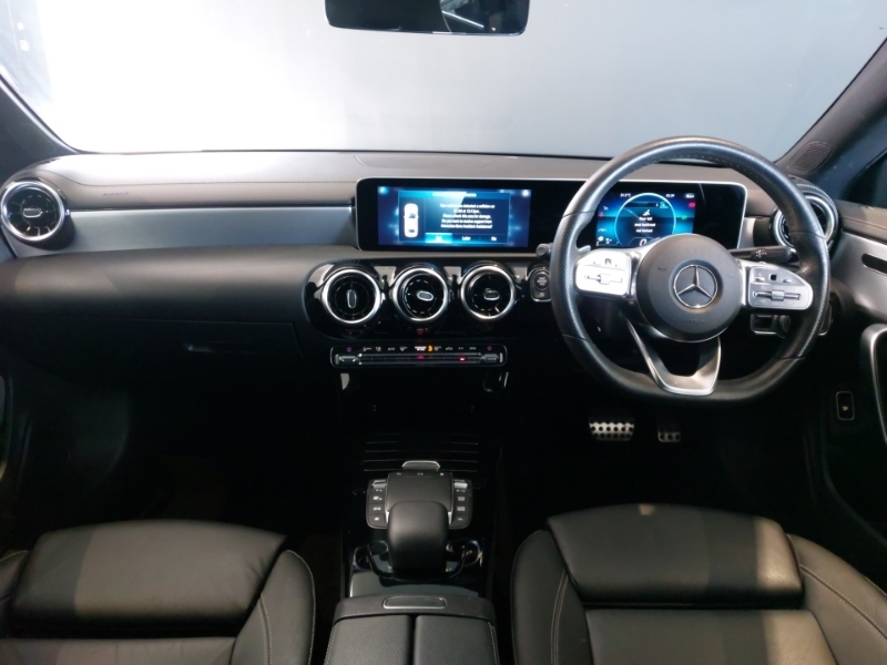 Mercedes-Benz CLA Class Cla 200 Amg Line Tip Black #2
