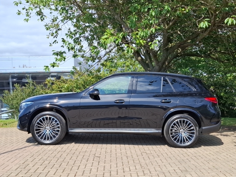 Mercedes-Benz GLC Class Glc 300De 4Matic Amg Line Premium 9G-tronic Black #4