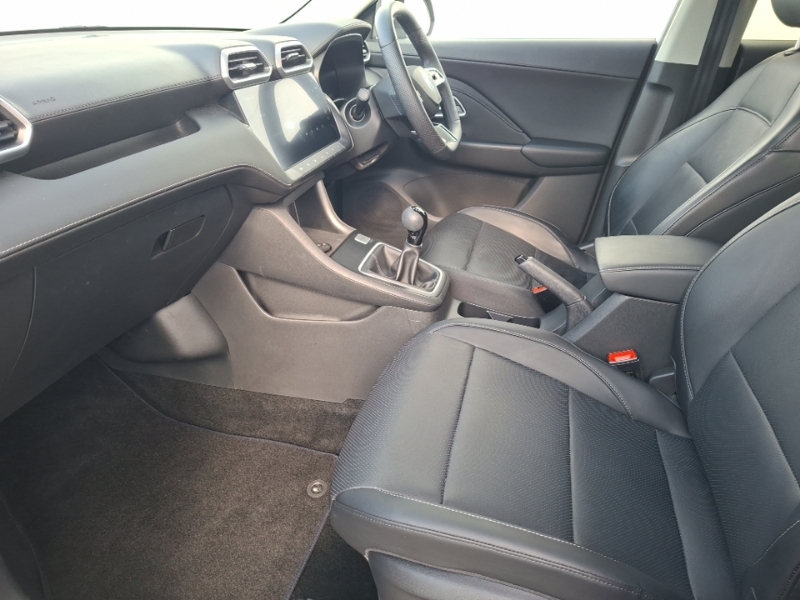 MG ZS 1.5 Se ND25WGA White #5
