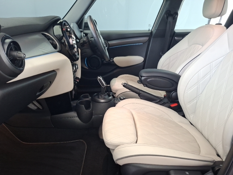 Mini Hatch 1.5 Cooper Exclusive Premium SE23VGU Grey #5