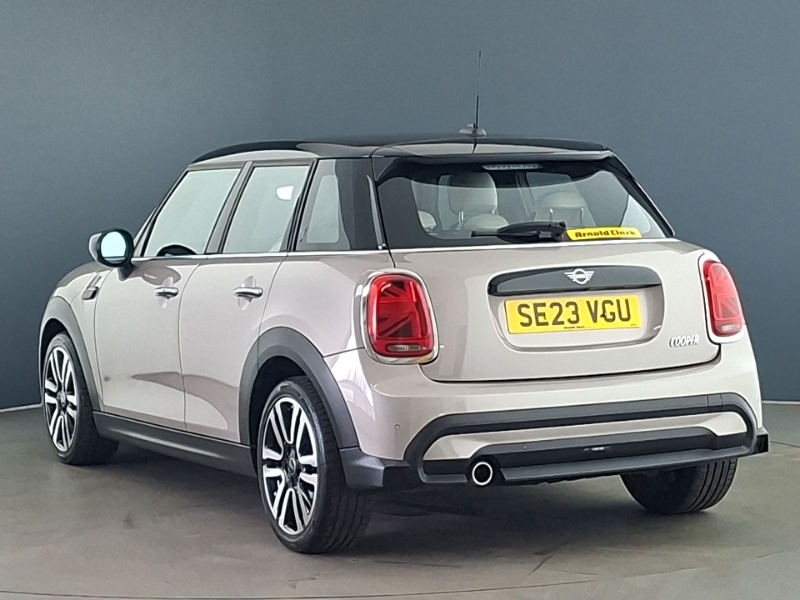 Mini Hatch 1.5 Cooper Exclusive Premium SE23VGU Grey #2