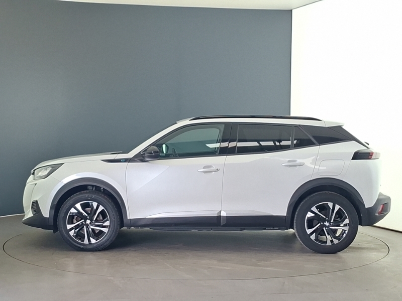 Peugeot e-2008 100Kw Allure Premium 50Kwh White #4