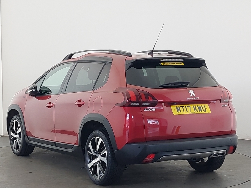 Peugeot 2008 1.2 Puretech 110 Gt Line Red #2