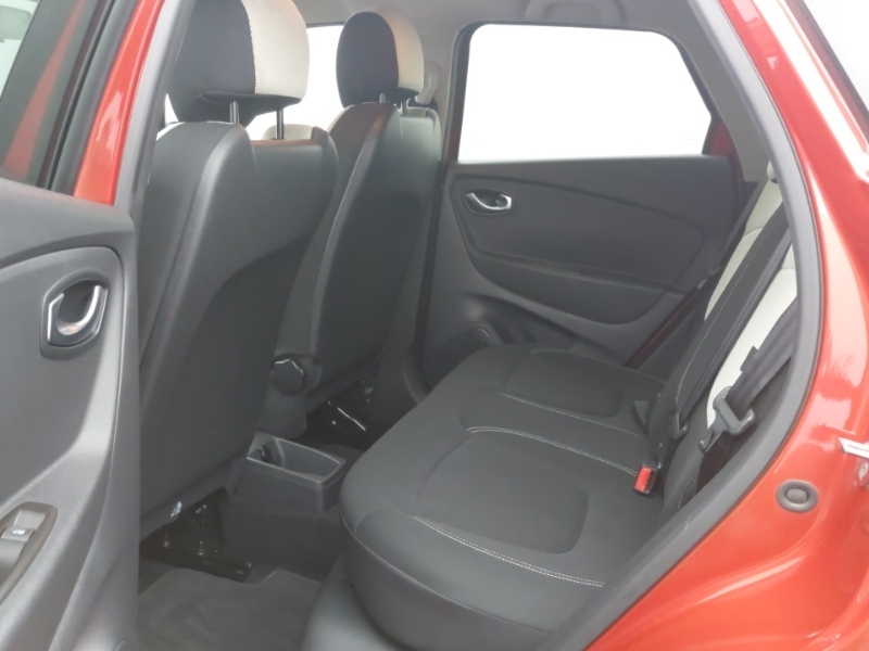 Renault Captur 0.9 Tce 90 Iconic SM18XVG Red #6