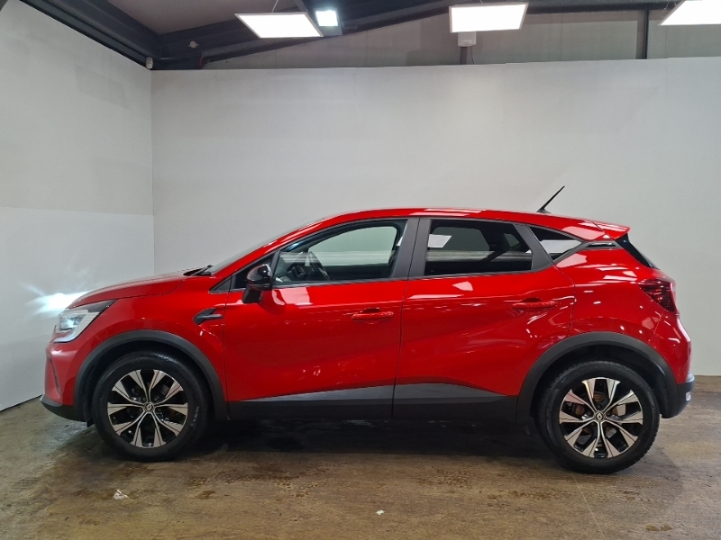 Renault Captur 1.0 Tce 90 Evolution SE73RKJ Red #4