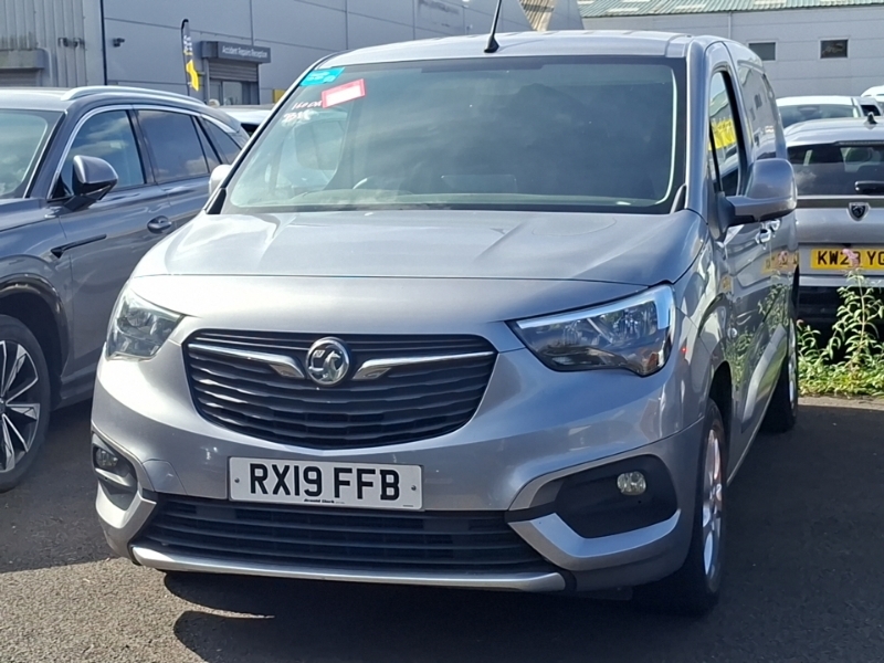 Vauxhall Combo 2300 1.6 Turbo D 100Ps H1 Le Nav Van Grey