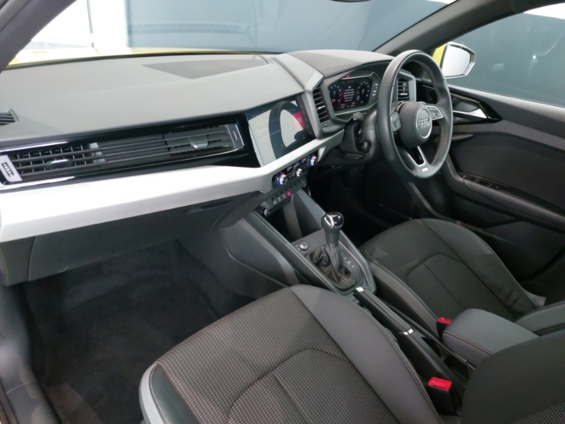 Audi A1 30 Tfsi 110 S Line S Tronic YC72LYT Yellow #5