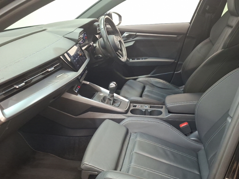 Audi A3 30 Tfsi S Line DC23URG Black #5
