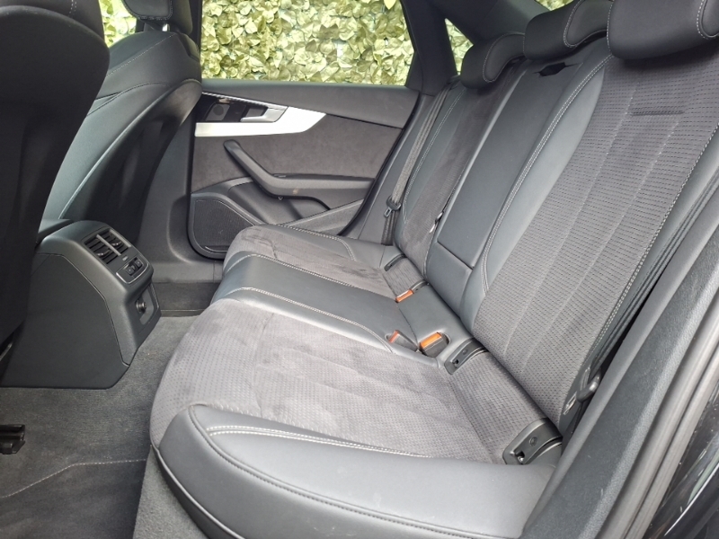 Audi A4 35 Tfsi S Line S Tronic NG22ZXY Black #6