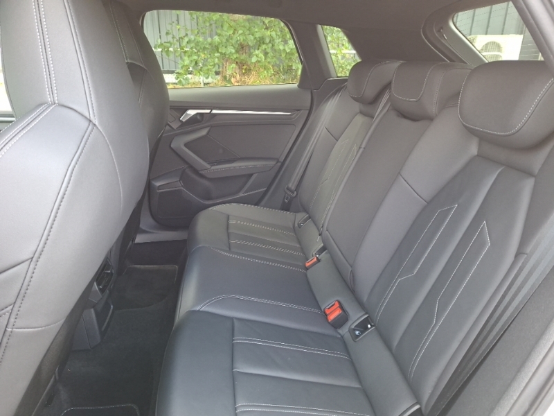 Audi A3 30 Tfsi S Line S Tronic SB23OMU White #6