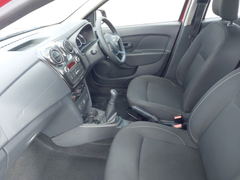 Dacia Sandero 1.0 Sce Essential SA70ZDC Red #5