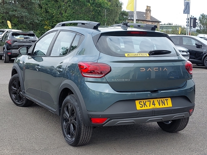 Dacia Sandero Stepway 1.0 Tce Extreme SK74VNT Green #2