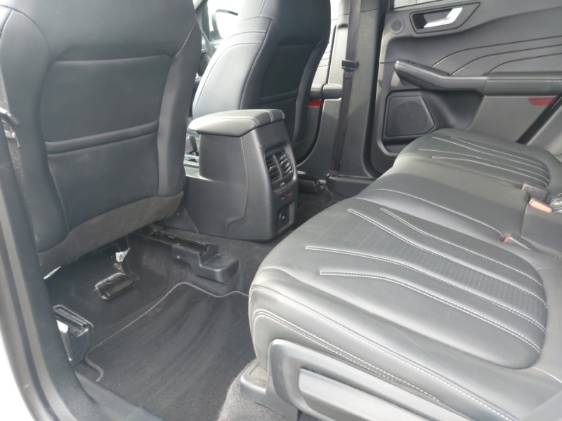 Ford Kuga 1.5 Ecoboost 150 Vignale BG23TZF White #6